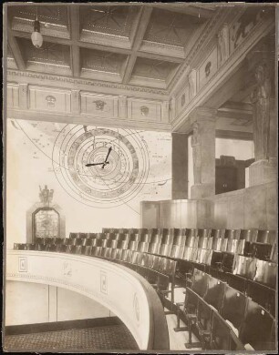 Rathaus, Berlin-Charlottenburg Erweiterung (?): Innenansicht Halle der Stadtsparkasse