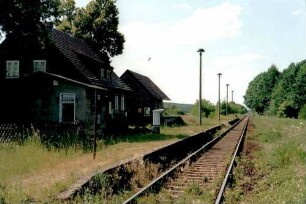 Lütte Bahnsteig Empfangsgebäude Fernsprecher Bahnhofslaterne