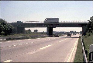 Hauptfahrbahn West (Frankfurt Richtung Karlsruhe): Brücke von Norden