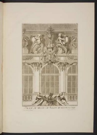 Façade Du Milieu Du Salon Au Second Etage.