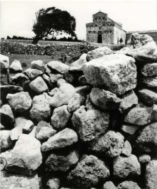 Die Kirche S. Pietro di Sores