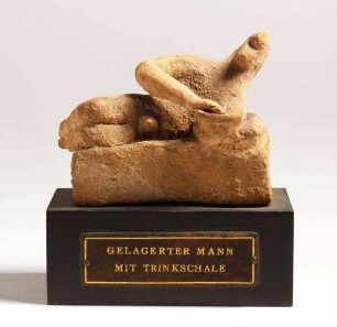 Gelagerter Mann
