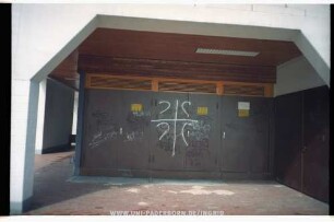 {SERBISCHES KREUZ}