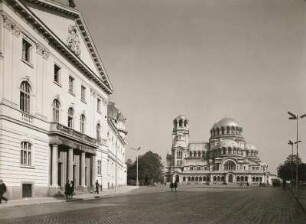 Bulgarien. Sofia. Bulgarische Akademie der Wissenschaften und Gedächtniskirche Alexander Newski