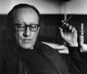 Heiner Müller (1929-1995; Schriftsteller, Dramatiker, Regisseur, Intendant)