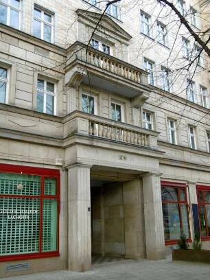 Berlin: Wohnhaus Karl-Marx-Allee 107