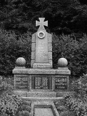 Friedhof: Gefallenendenkmal (Gefallenendenkmal); Grebenhain, Horstweid
