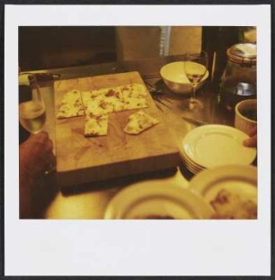 Flammkuchen in der Küche beim Die Zeit-Kochkurs auf Schloss Mahlberg