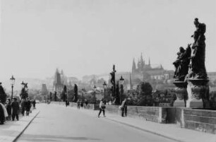 Blick über die Karlsbrücke zur Kleinseite