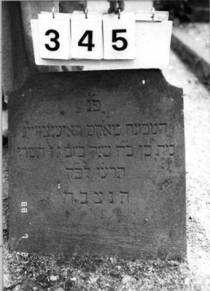 Grabstein 345