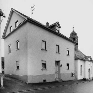 Ehem. Pfarrhaus; Weinbach, Lahnstraße 39