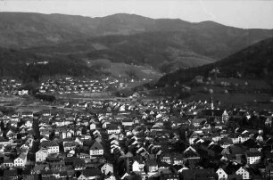 Waldkirch: Blick auf Waldkirch mit Kandel
