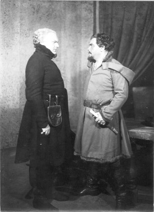 Griselda. Zehn Szenen von Gerhart Hauptmann. Staatsschauspiel Dresden, Dresdner Erstaufführung 14.10.1931 : Walther Kottenkamp als Arzt und Willi Kleinoschegg als Markgraf Ulrich