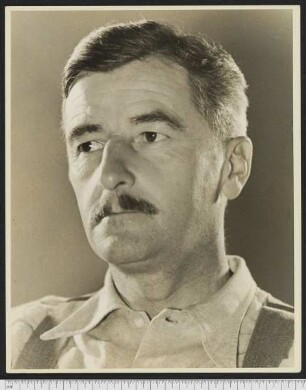 Porträtaufnahme William Faulkner