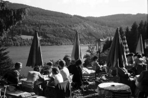 Titisee: Titisee vom Terrassenkaffee