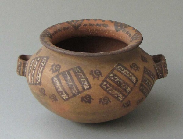 Clay vessel