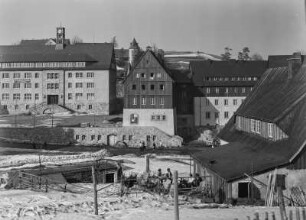 Erzgebirge. Altenberg. Verwaltungsgebäude des VEB Zinnerz und Rathaus