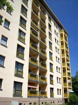 Hoyerswerda: Wohnhaus Bautzner Allee (Wohnkomplex III)