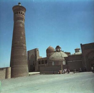 Usbekistan. Buchara. Kalon-Moschee, Straßenansicht