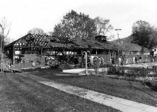 Schwimmbad (Schwimmbad); Heppenheim, Walther-Rathenau-Straße 36, Walther-Rathenau-Straße