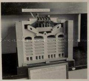 München, Deutsches Museum, Modell eines Tiegelofens (Erster Tiegelofen mit Siemens Regenerativgasfeuerung der Krupp'schen Gußstahlfabrik)