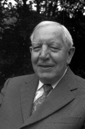 Freiburg: Im Oberfeld 10; Prof. Dr. Johannes Künzig; zum 80. Geburtstag; Institut für ostdeutsche Volkskunde Freiburg
