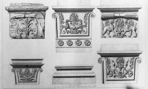 Temple d'Athéna Poliade, chapiteaux de pilastres trouvés en avant du temple