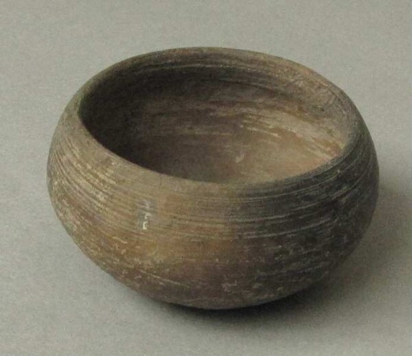 Clay vessel