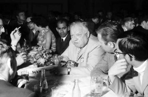 20. Tagung 1970 Chemiker; Studentenabend Nobelpreisträger im Gespräch: Werner Forßmann