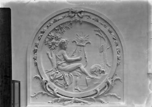 Stuckreliefs mit Orpheus?
