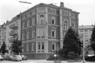 Amtsgericht Karlsruhe Abteilung Familiengericht. Vorübergehende Unterbringung im Gebäude Baumeisterstraße 2