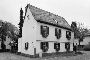 Wohnhaus; Oberursel, Bischof-Brand-Straße 1