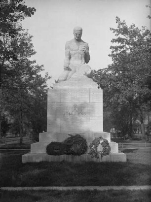 Denkmal für die gefallenen und vermissten Soldaten beider Weltkriege