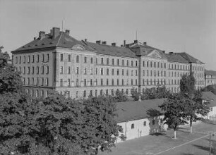 Sächsische Landesbibliothek. Marienallee. Gesamtansicht