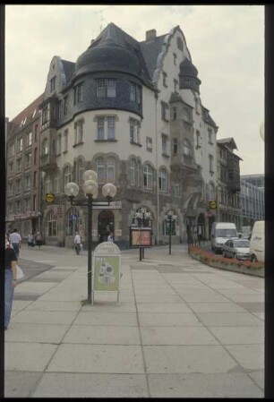 Halle (Saale), Wohn- und Geschäftshaus Leipziger Straße 85