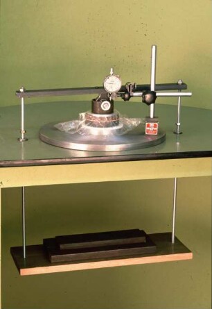 Fotografie: Messtechnik, Elektronik, Bodenrinne
