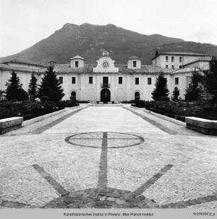Abbazia di Loreto di Montevergine & Abbazia di Montevergine, Palazzo Abbaziale di Loreto, Mercogliano