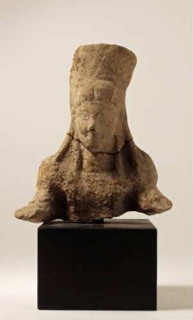 Oberkörper einer Frau (Aphrodite?), Fragment