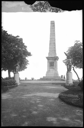 Bad Harzburg. Bismarcksäule, eigentlich Canossasäule