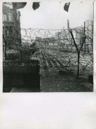An der Sektorengrenze Zimmerstraße / Ecke Lindenstraße