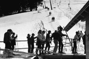 Oberried: Stollenbacher Hütte; Betrieb am Skilift