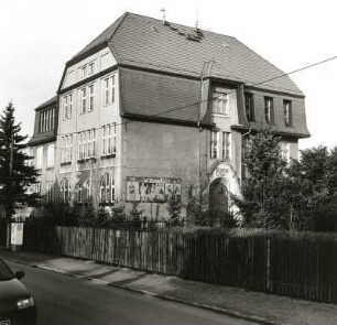 Böhlen-Großdeuben, Schulstraße 6. Grundschule (Bezeichnung 1907)