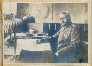 Foto von Generalfeldmarschall Paul von Hindenburg