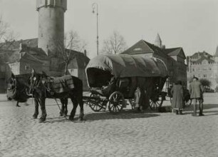 Bautzen, Kornmarkt, Planwagen mit Gespann