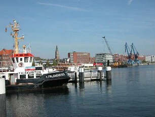 Landeshauptstadt Kiel : Aufgenommen in Kiel im September 2004