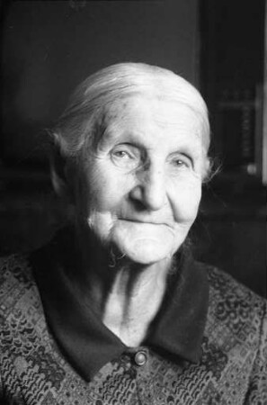 103. Geburtstag der zweitältesten Karlsruher Einwohnerin Barbara Schlager