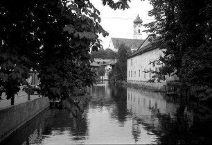 Bad Aibling: Mühlbach und Kirchturm