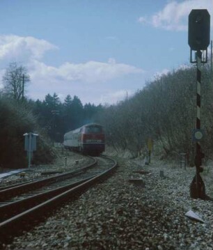 Bahnhof Hochdorf Lok 218 195 Einfahrt Hochdorf E FDS-S Bahnübergangssignal