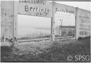 Zerstörte Mauer