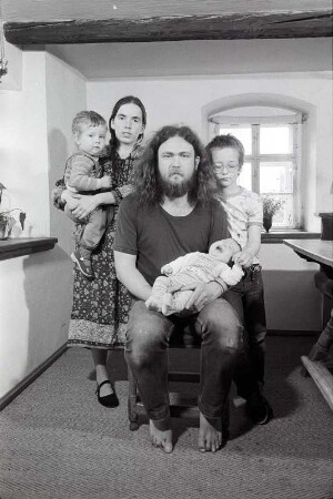 Der Maler Andreas Wachter mit seiner Familie II